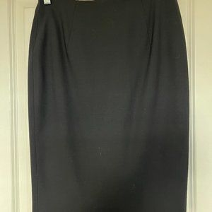 NWT HUGO BOSS VILINA1 PENCIL SKIRT SZ 4 - BLACK - A WARDROBE MUST HAVE!!!